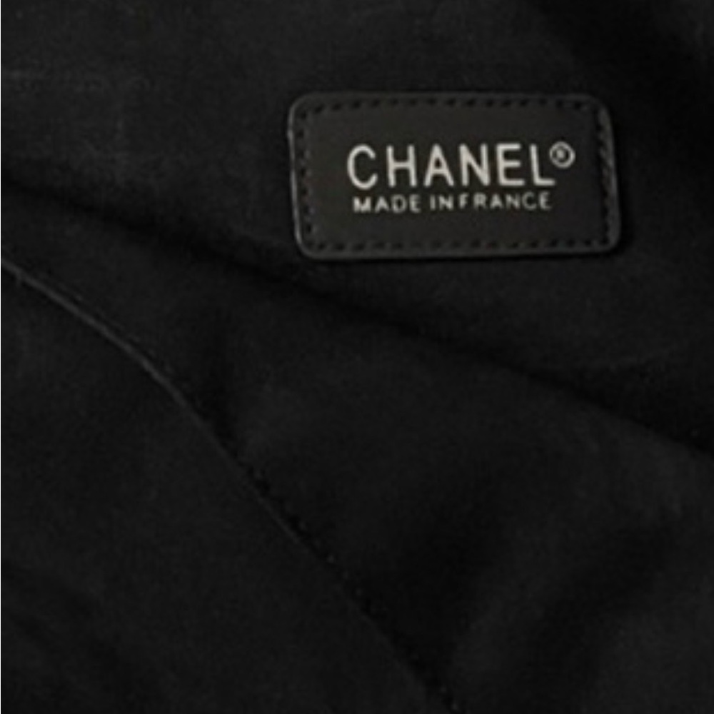 Chanel GWP black and white Tote Bag NWT - Picture 6 of 6